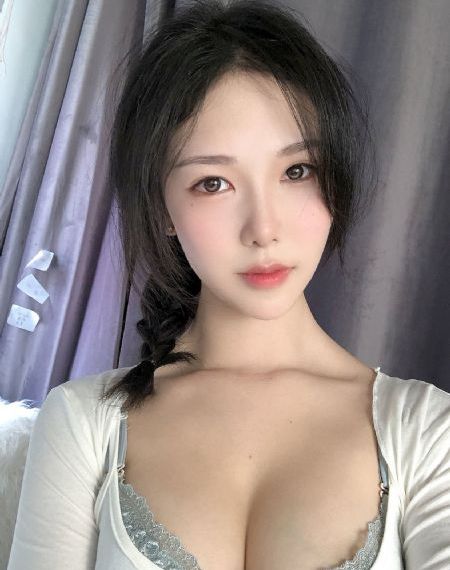 大尺度人体模特艺术XXX_HD电影完整版